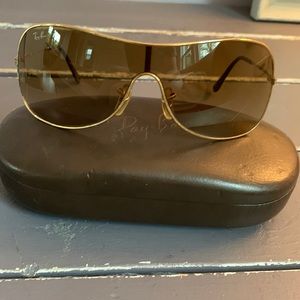 RAY-BAN Sunglasses
